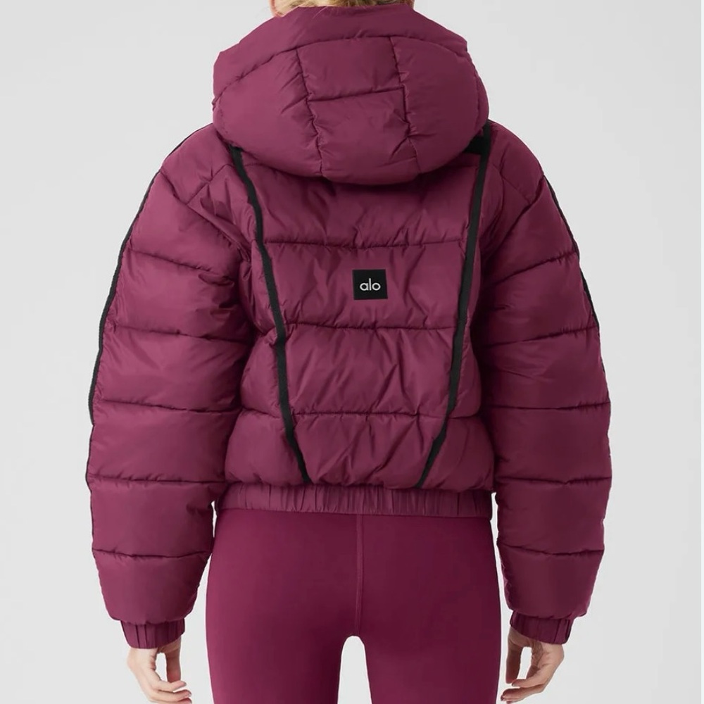 ALO Aspen Love Puffer Jacket - Wild
Berry-S